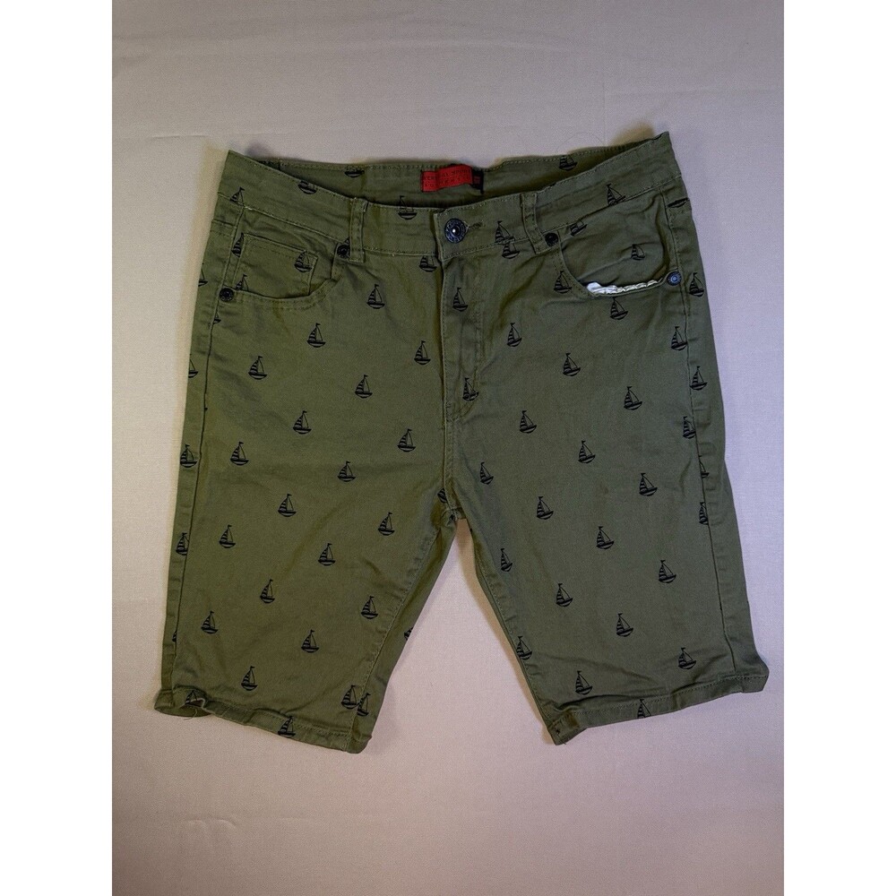 Vertical Sports Bermuda Shorts Men 36 Green Black Palm Tree Print Stretch Beachy